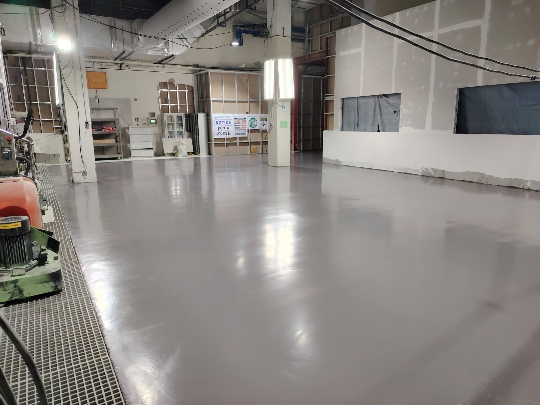 Large finished gray epoxy floor